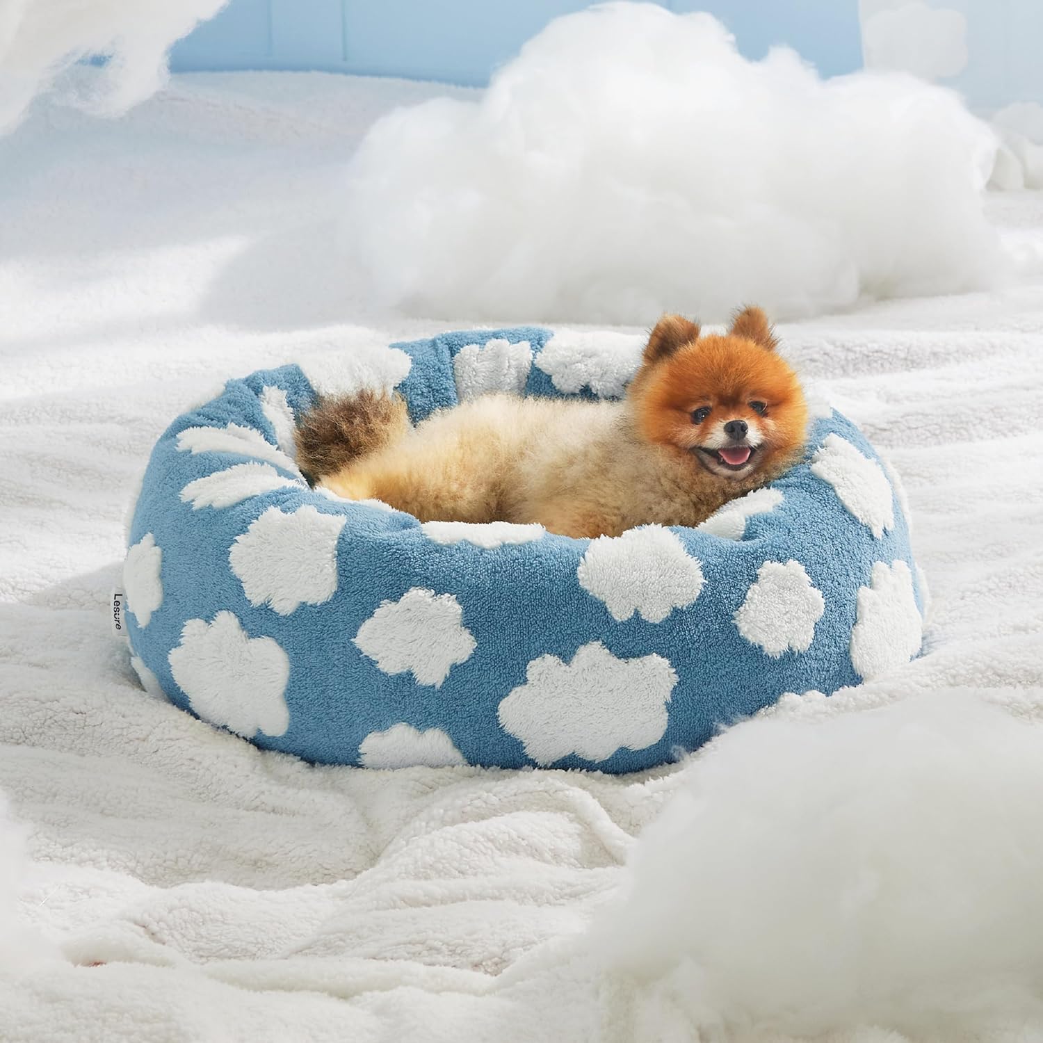 Round Calming Plush Pet Bed Anti Slip Design